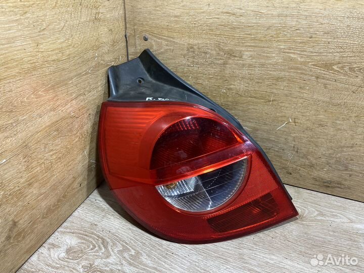 Фонарь задний левый Renault Clio 3 Арт. 111503