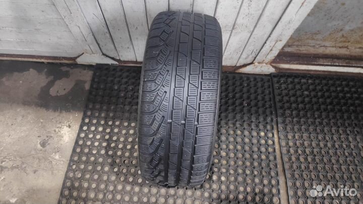 Pirelli Winter Sottozero 240 Serie II 235/45 R18 98V