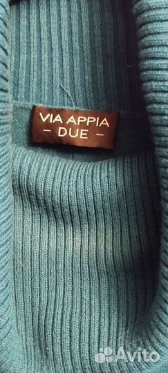 Свитер женский