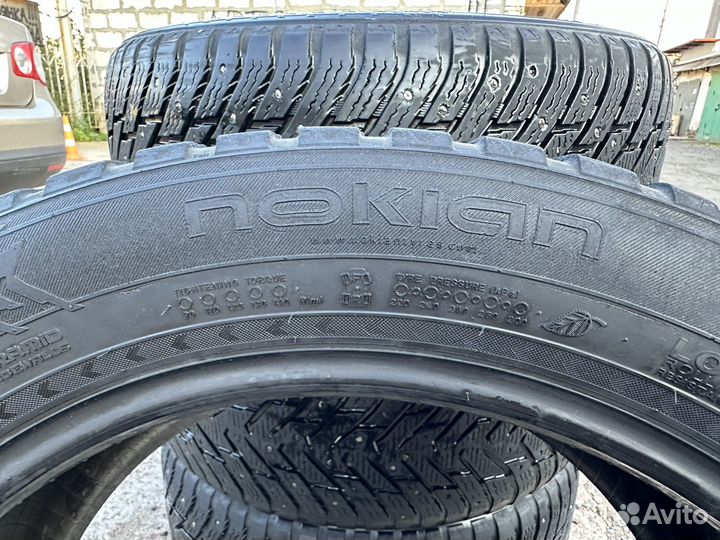 Nokian Tyres Hakkapeliitta 8 SUV 255/50 R19 107T