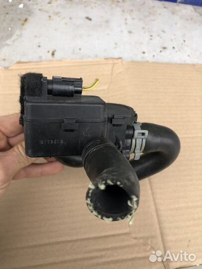 Кран отопителя печки Mercedes benz w211 e211