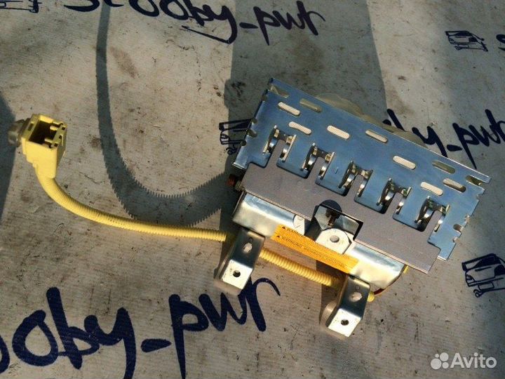 Подушка безопасности передняя Subaru Forester SG5