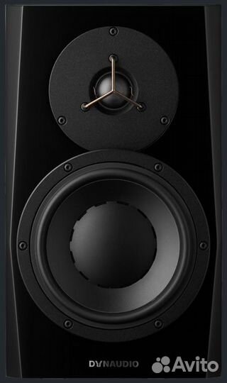 Студийный монитор ближнего поля Dynaudio LYD-7