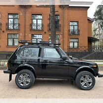 ВАЗ (LADA) Niva Legend 1.7 MT, 2023, 6 000 км, с пробегом, цена 1 180 000 руб.