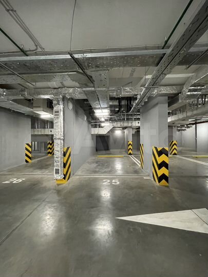 Машиноместо, 16 м²