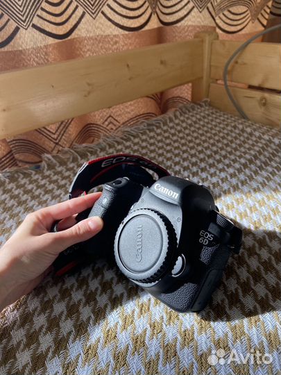 Зеркальный фотоаппарат canon 6d