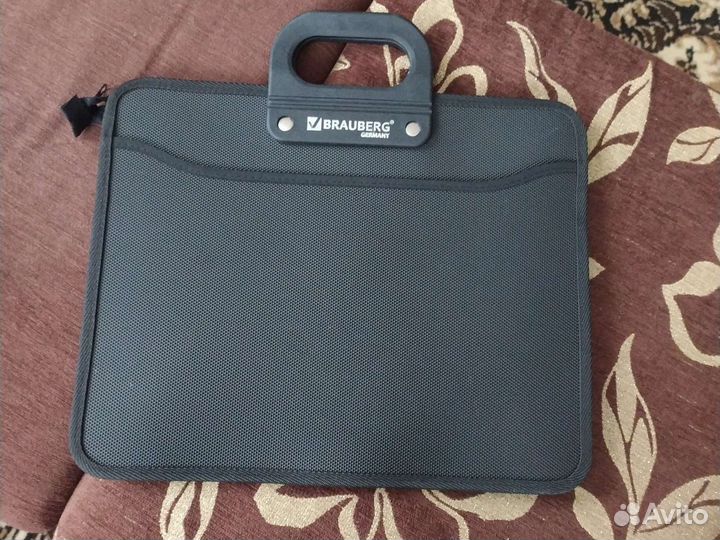 Портфель, папка для документов