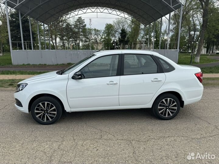 LADA Granta 1.6 МТ, 2024, 6 км