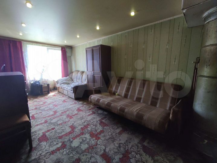 Дом 23 м² на участке 4 сот.