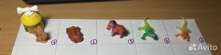 Игрушки из киндера и вкладыши