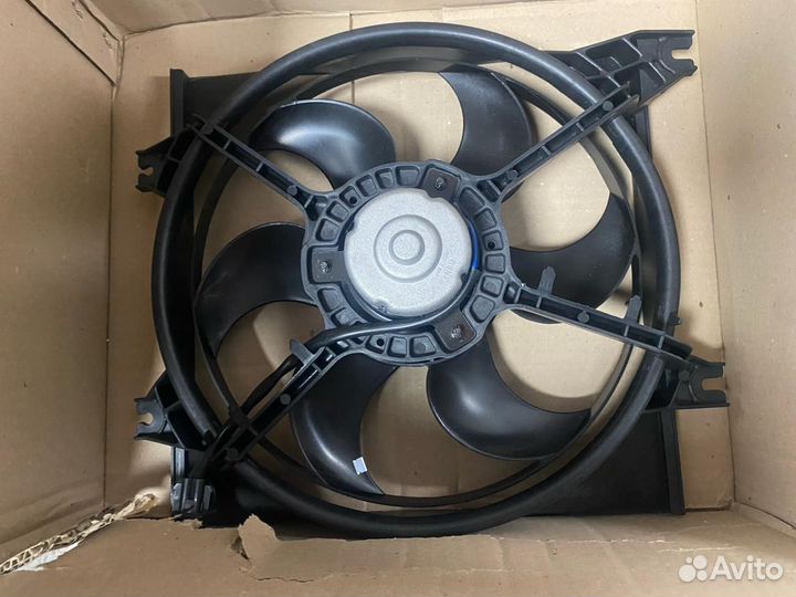 Вентилятор охлаждения Hyundai Accent