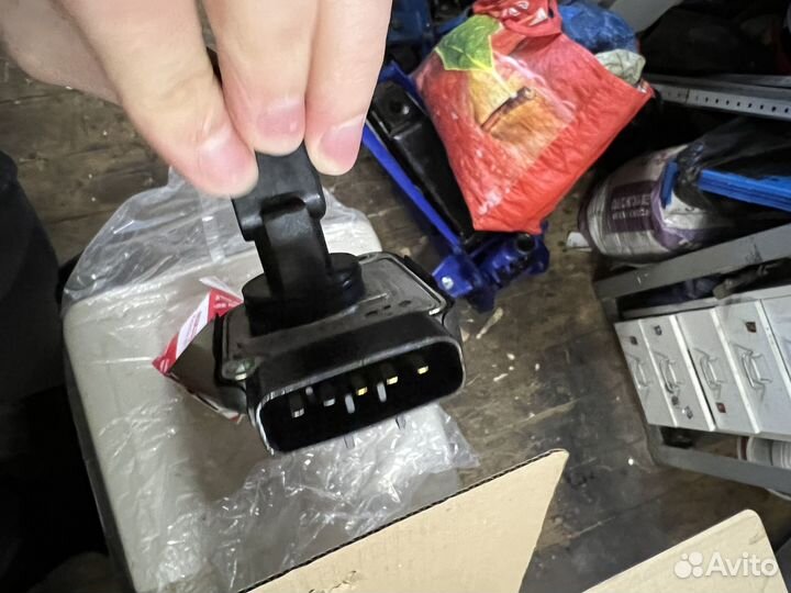 22204-75020 Тойота датчик