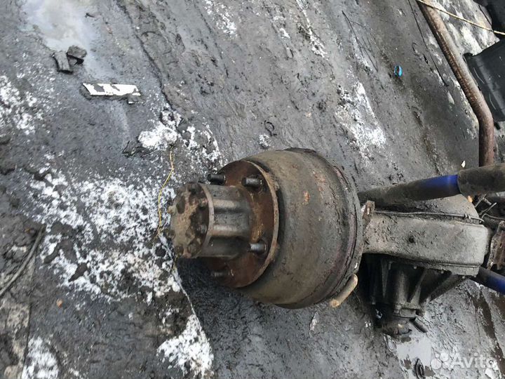 Isuzu elf задний мост б.у узкий