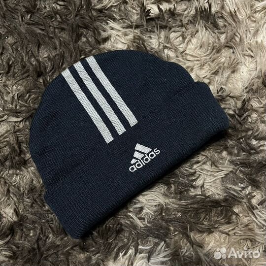 Шапки Adidas (5 штук)