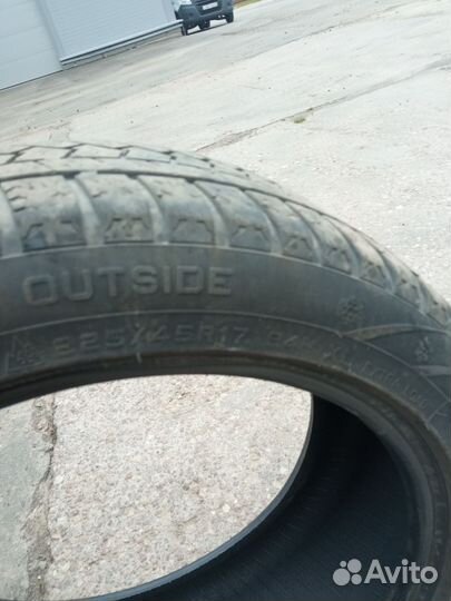Ovation V-07 AS 225/45 R17 94V