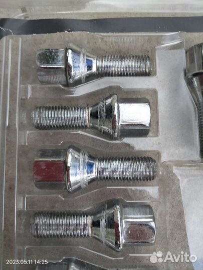 Колесные болты