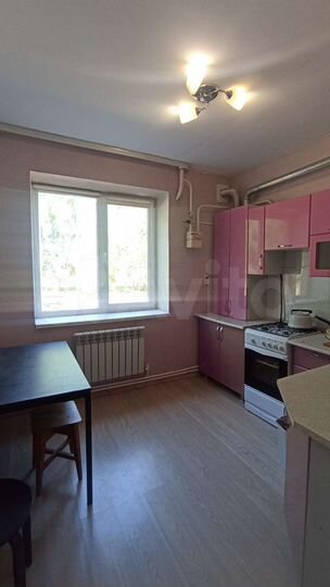 2-к. квартира, 48,2 м², 1/3 эт.