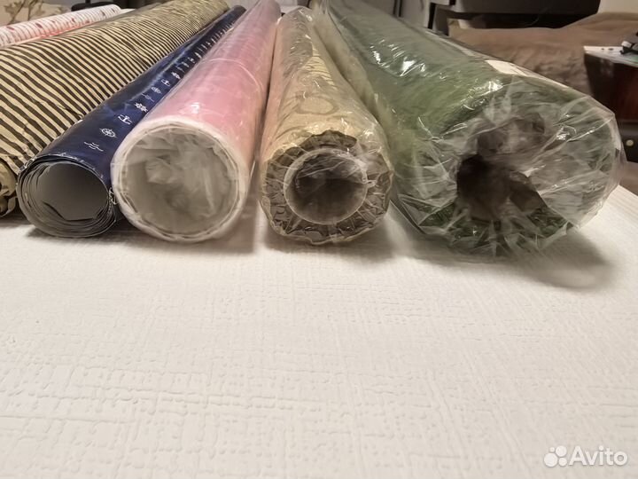 Упаковочная бумага для подарков и цветов