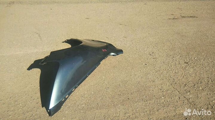 Крыло переднее правое VW Touareg 2002-2006