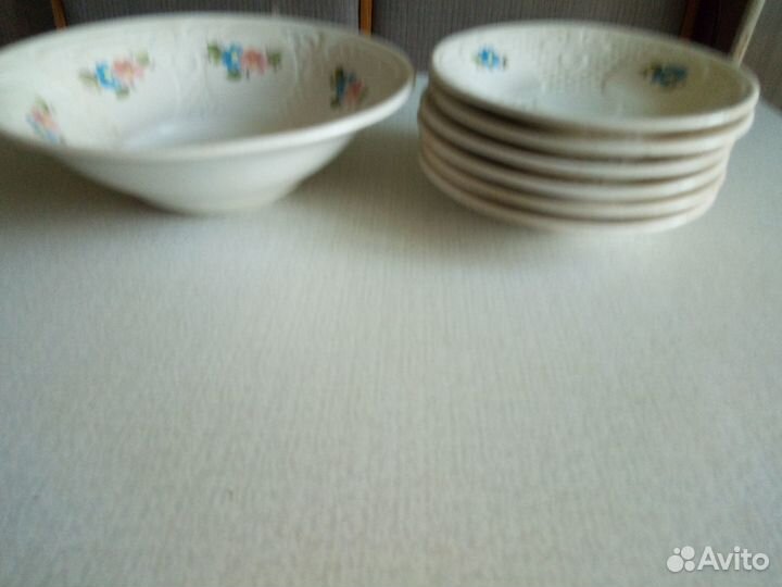 Продам столовый сервиз СССР