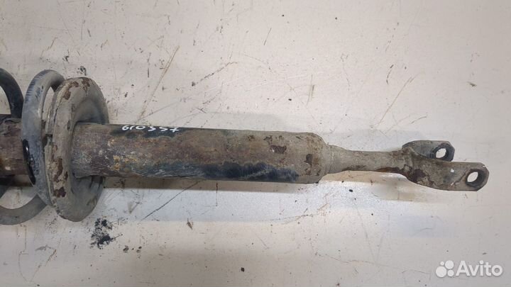 Амортизатор подвески Volkswagen Passat 5, 2002