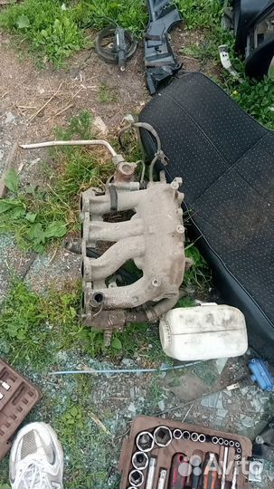 Коллектор впускной Nissan Primera P11 1.6 ga16de