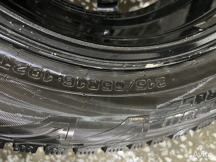 Диски литые R16 с шинами 215/65