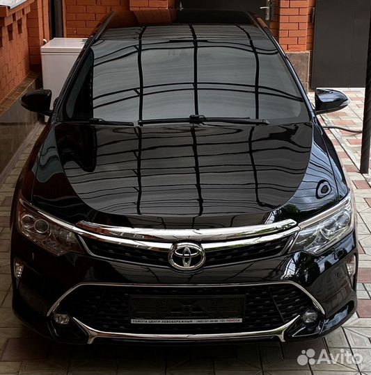 Зеркало левое на toyota camry 55