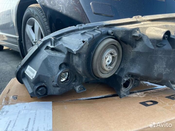 Фара правая оригинал Honda civic 4d