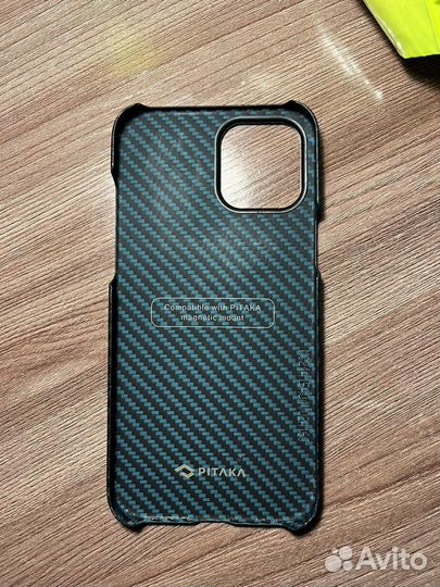 Чехол на iPhone 12 pro max pitaka