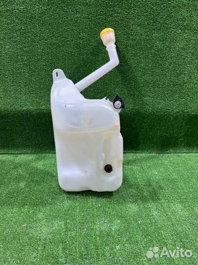 Бачок стеклоомывателя Renault Megane хэтчбек 1