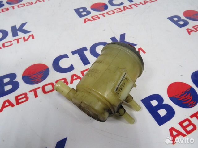 Бачок гур honda inspire UA4, UA5