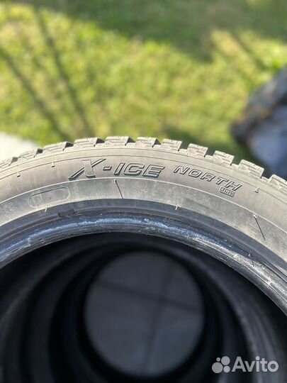 Michelin X-Ice North XIN2 215/55 R17