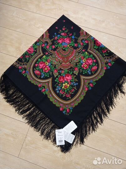 Павловопосадский шерстяной платок