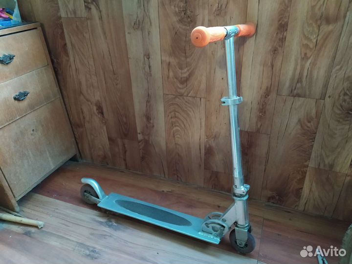 Трюковой самокат