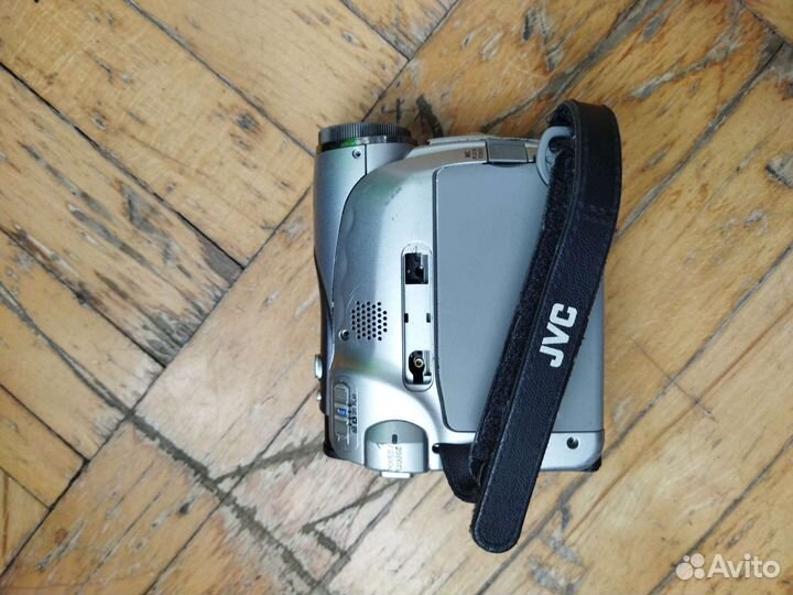 Цифровая видеокамера бу