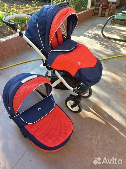 Продам коляску 2 в 1