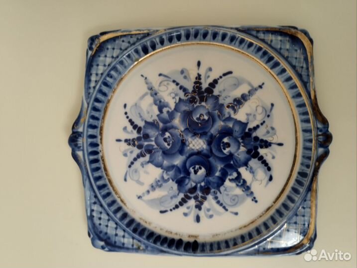 Тарелка настенная Гжель времен СССР