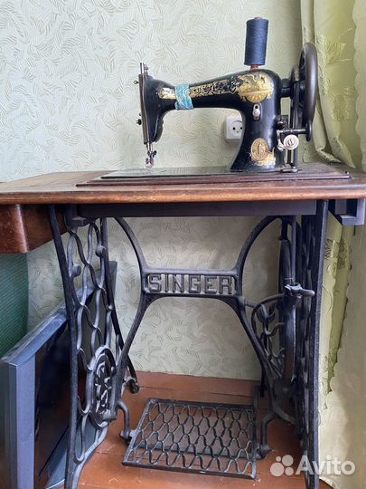 Швейная машина зингер
