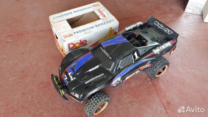 Машина на радиоуправлении с двс масштаб 1:5