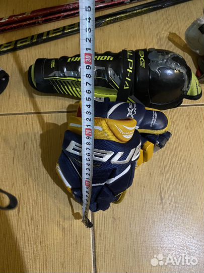 Щитки хоккейные детские, краги bauer детские