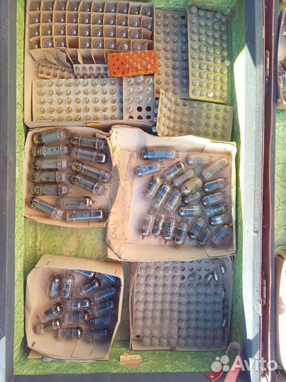 Лампы и радио лампы