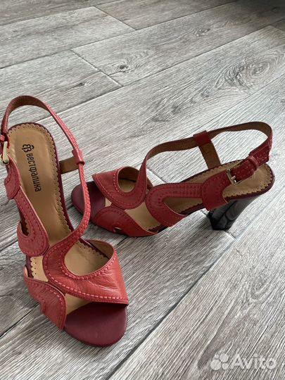 Босоножки женские 37 размер