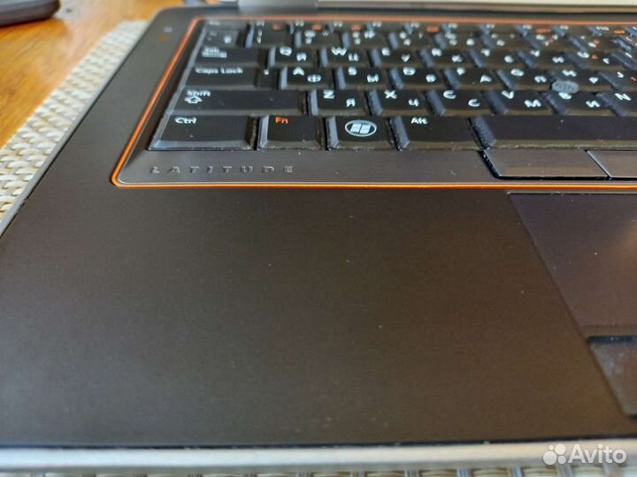 Ноутбук Dell latitude e6320