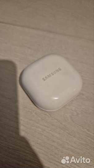 Samsung buds 2