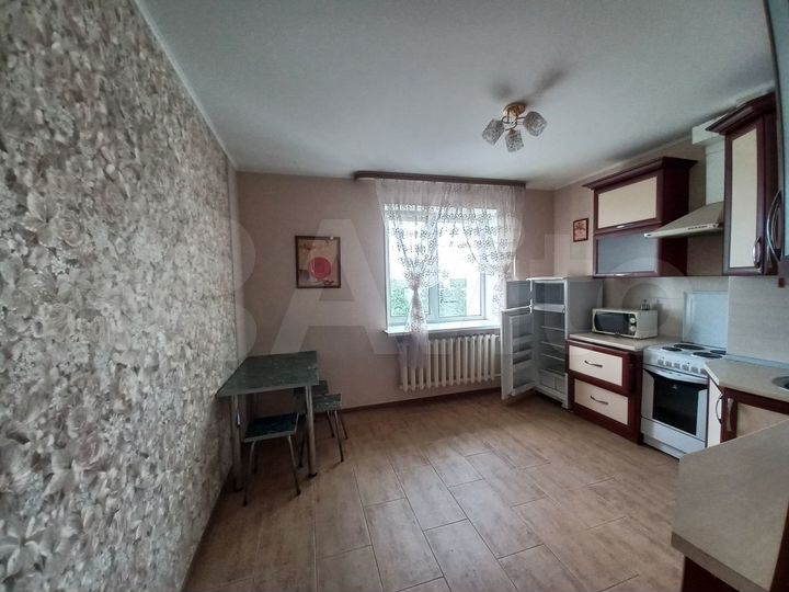 2-к. квартира, 49 м², 7/15 эт.