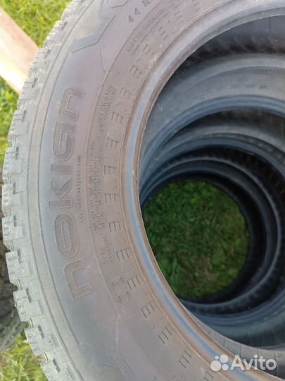 Nokian Tyres Hakkapeliitta 5 225/65 R17 30M