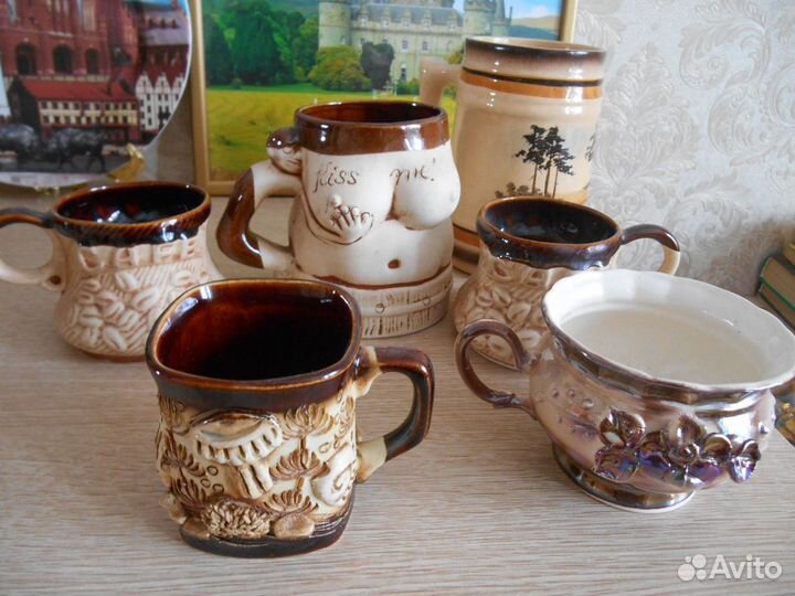 Стаканы,чашки,кувшины,блюдо