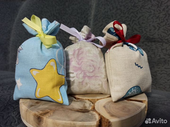 Подушки, валики, аромо-саше с опилками можжевель