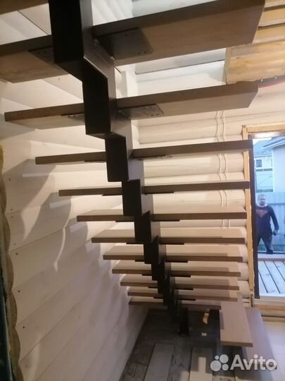 Антресольный этаж мезонин